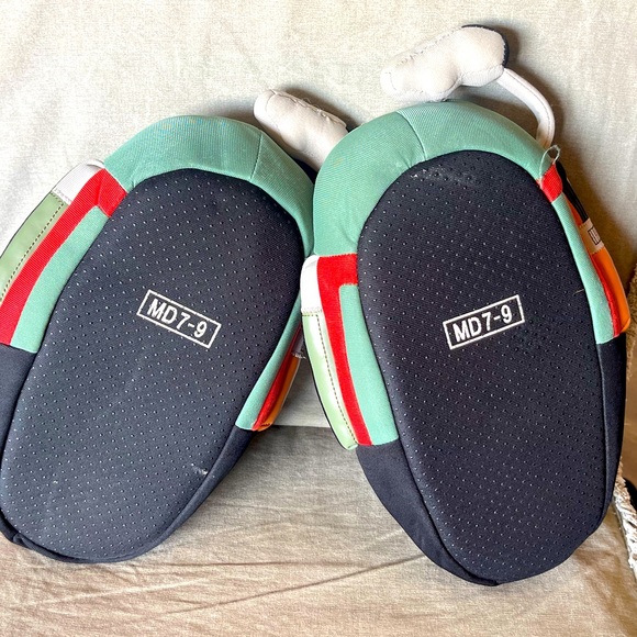 Star Wars Boba Fett Slippers (Size 7-9) Like New! - Picture 7 of 9